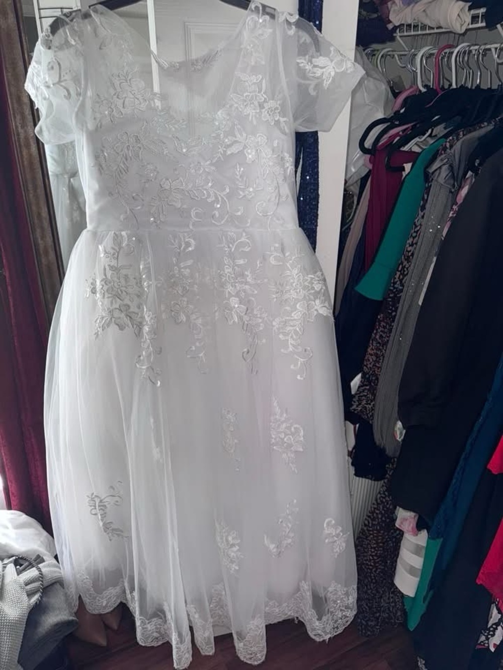 White Floral Embroidered Tulle Girls' Formal Dress
